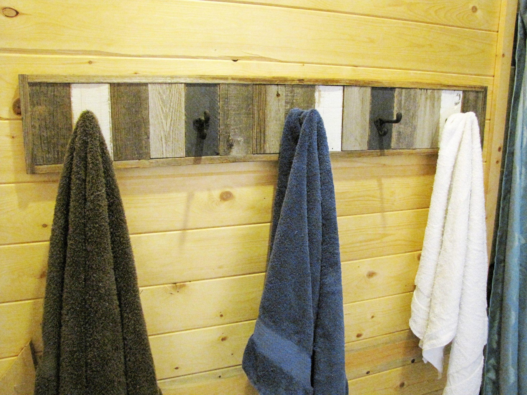 Rustic Reclaimed Barn Wood 5-Hook Towel Rack - Life In Alignment